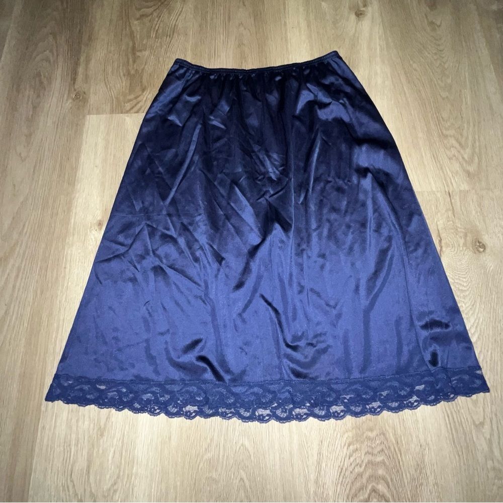 Vanity Fair Vintage Blue Lace Slip Skirt - Picture 2 of 6
